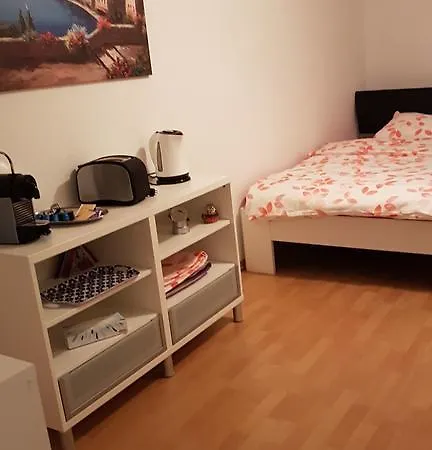 Homestay Women Only *